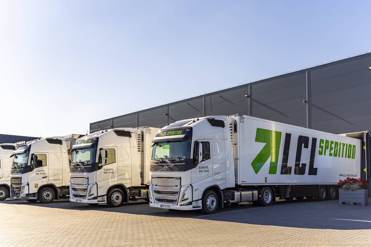 A few hundred words about the transport fleet