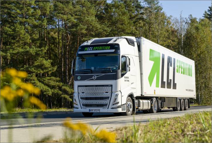 We provide FTL and LTL transport throughout Europe