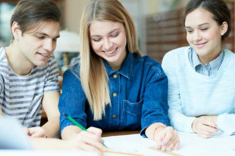 Jobangebote für Studenten und Absolventen Grüner Berg