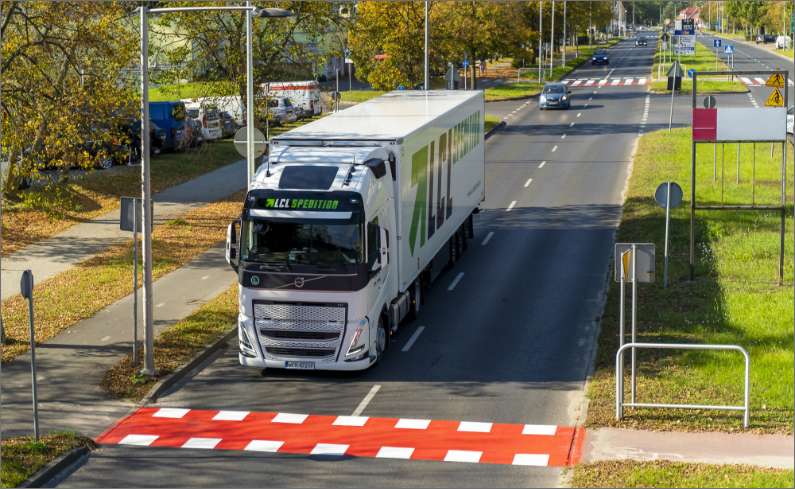 Lkw-, Teil- und Ganzfahrten